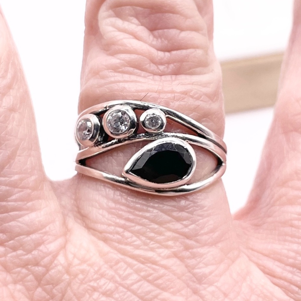 Size 9 Black Tourmaline 925 Sterling Silver Ring